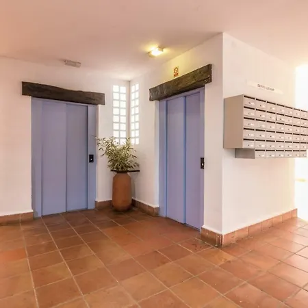 Appartement Holidays Royal Marine
